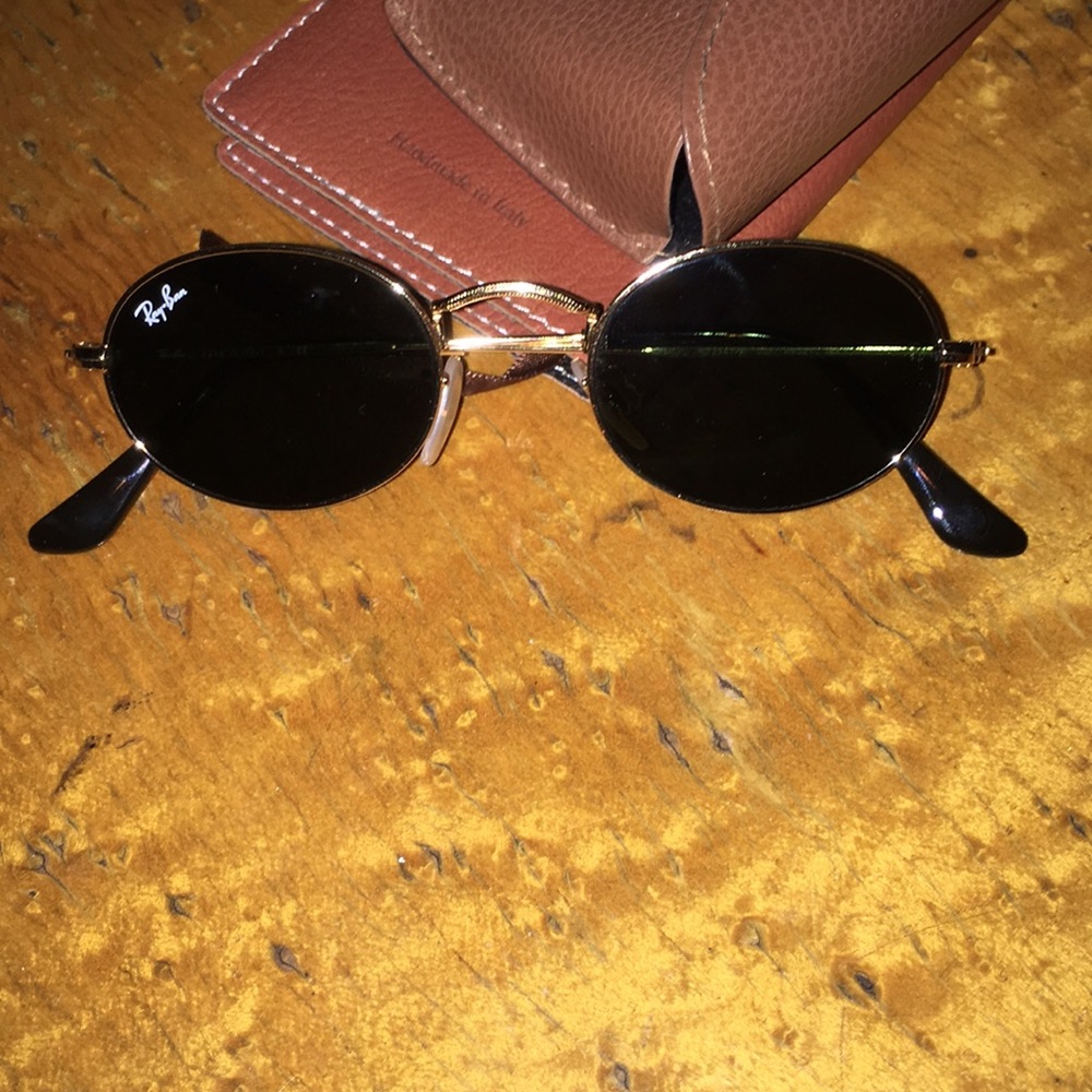 Ray Ban sunglasses OVAL FLAT LENSES for women